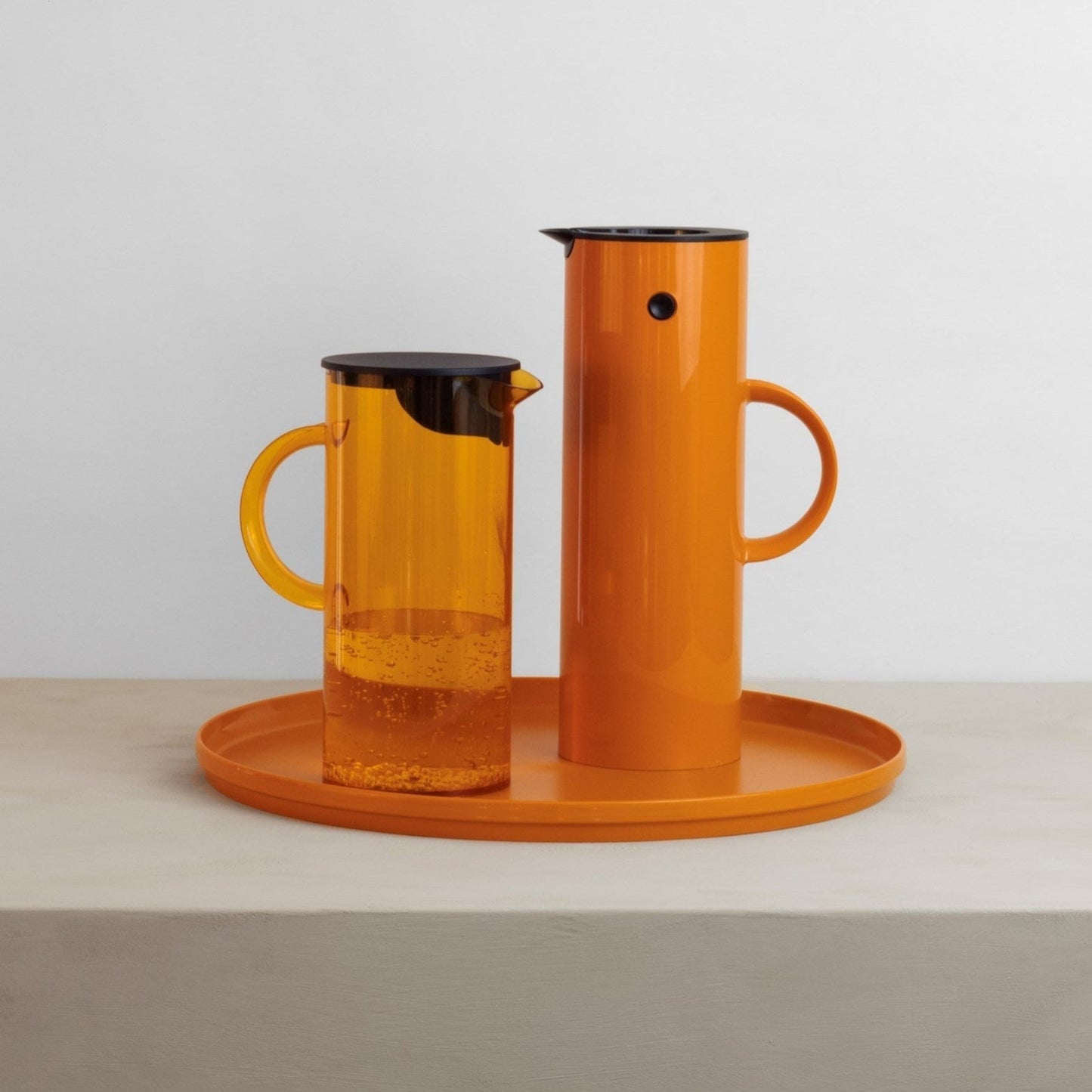 EM77 jug with lid - Saffron